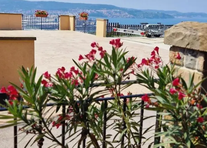 Blue Sky - Hrvatini Lejlighed Koper