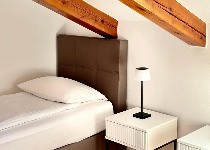 Blue Sky - Hrvatini *